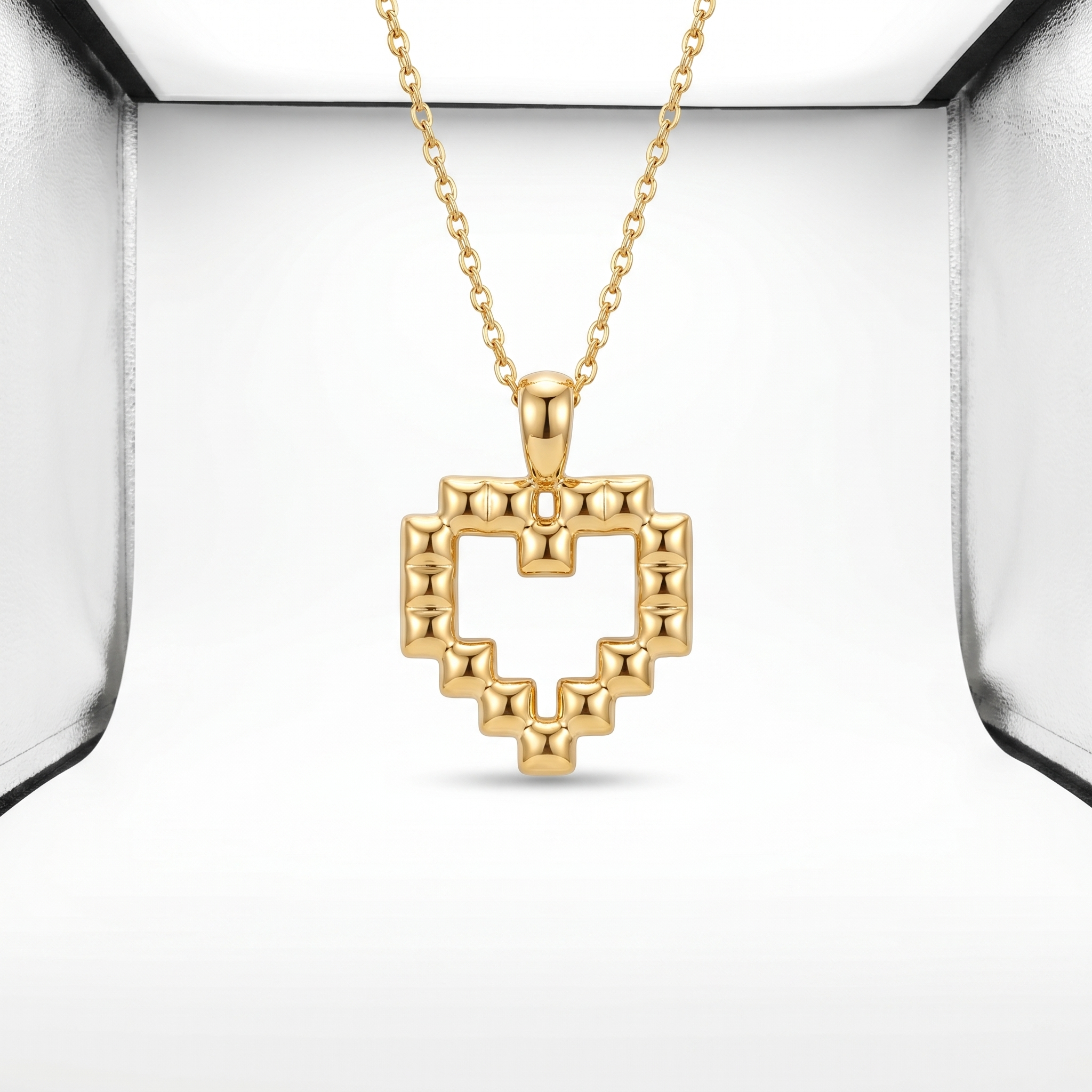 Beaded Heart Outline pendant — FCP