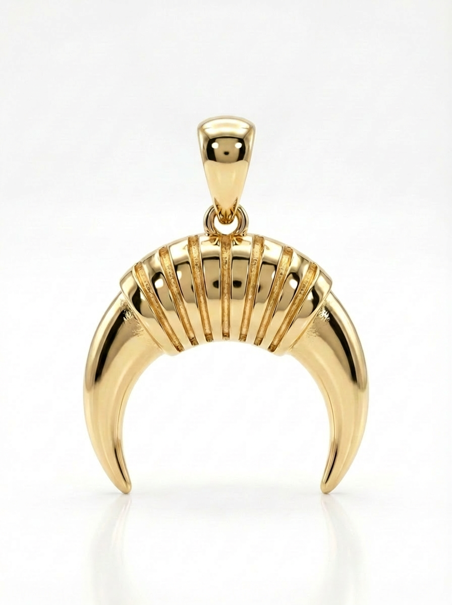Ribbed Horn Crescent pendant — N