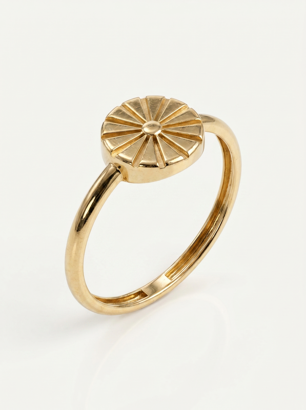 Blooming Daisy Gold Ring