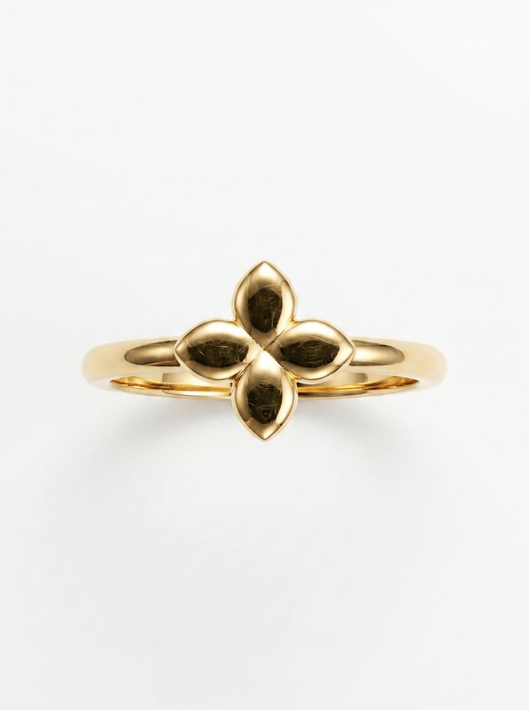 Lucky Clover Gold Ring — Top View