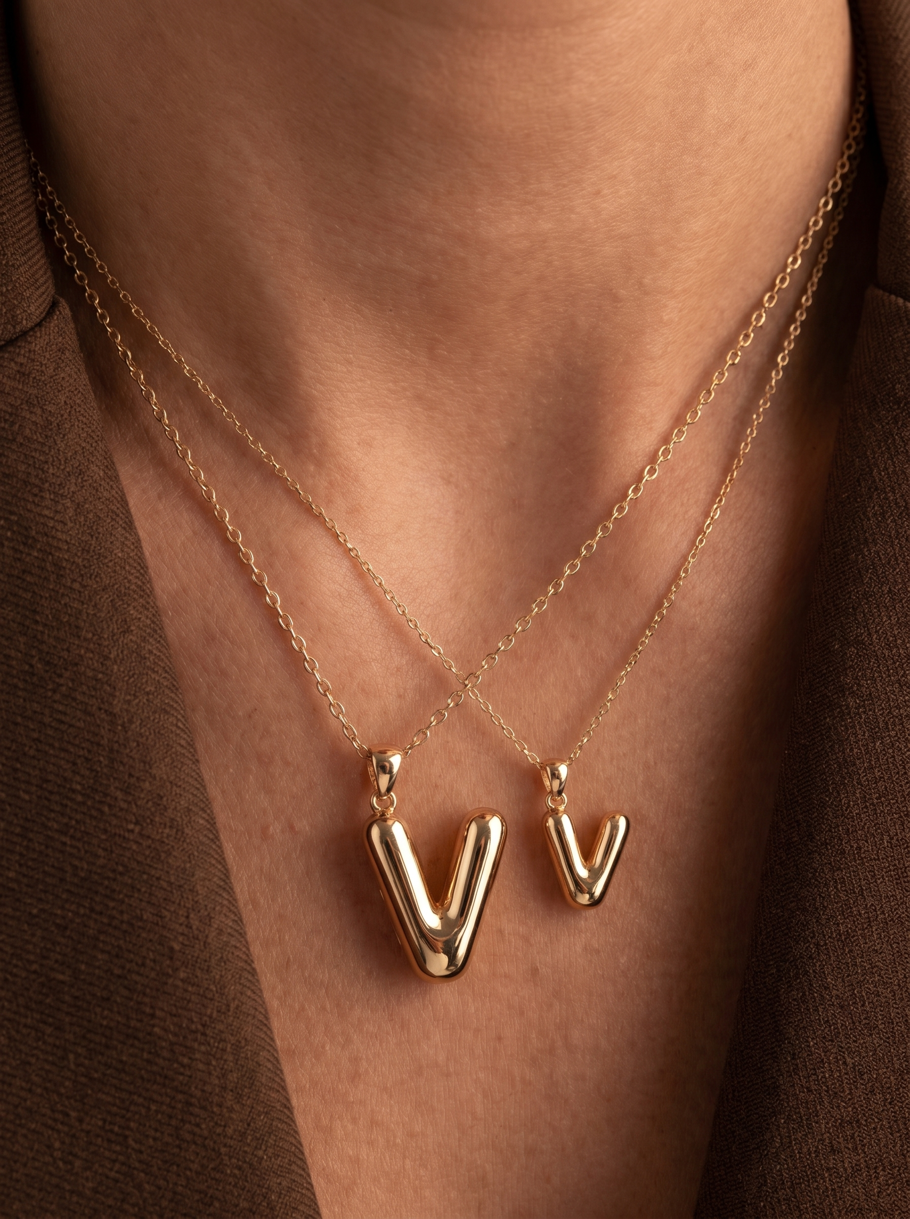 Alphabet Pendant – Letter V